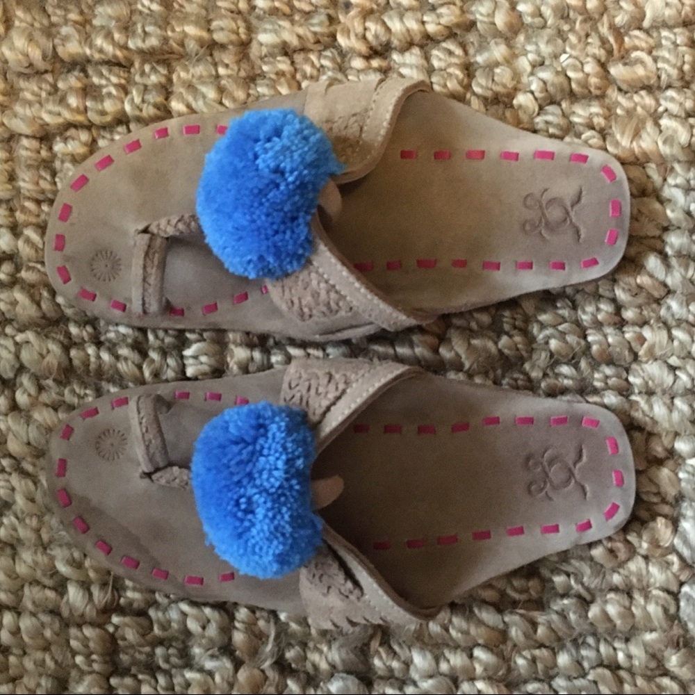 Leather sandals